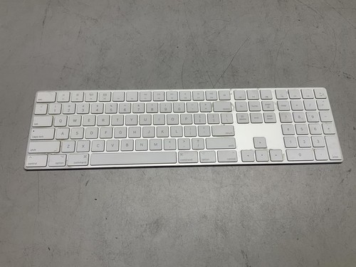 使用小 アップル マジックキーボード 本体のみ A1843 使用小 アップル