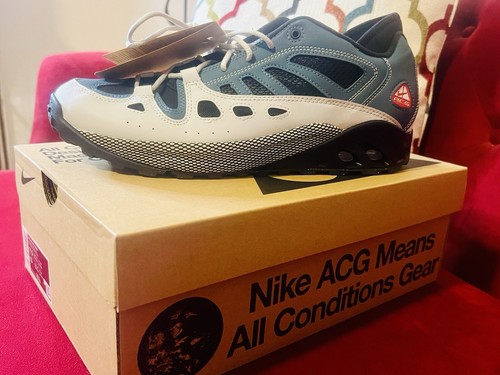 nike ACG Air Exploraid Ash Greenスニーカー Nike ACG Air Exploraid - Ash Green / Black / Neutral Grey