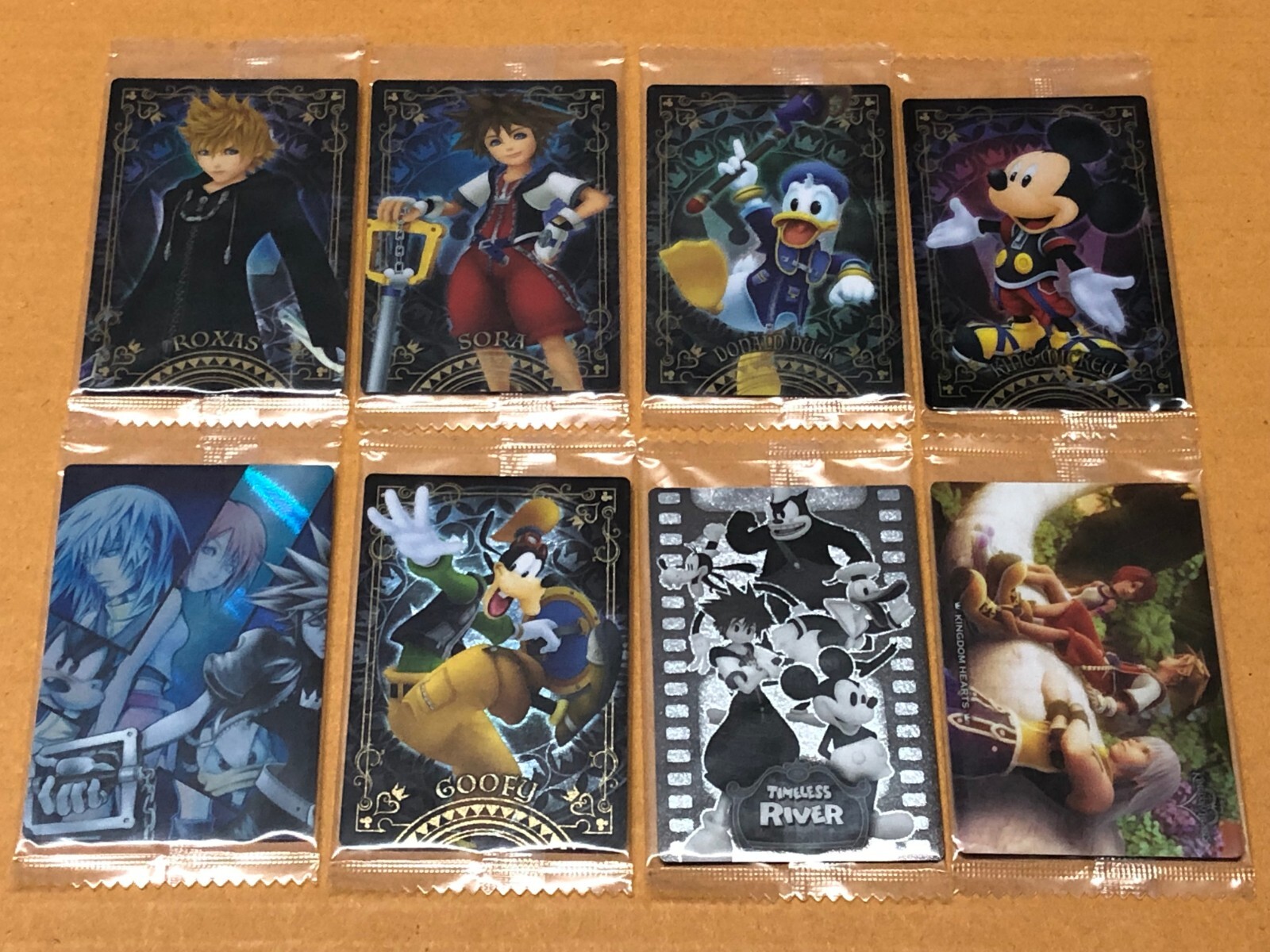 新品　未開封　8点セット　カード　パック　キングダムハーツ 新品 未開封 8点セット カード パック キングダムハーツ