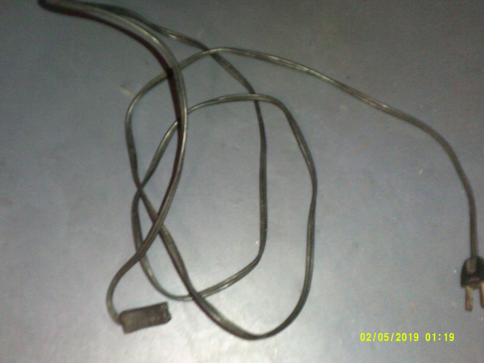 OLD CASSETTE TAPE RECORDER CORD AND MICROPHONE