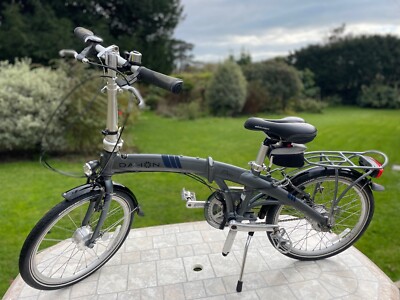 Dahon Mu XL folding bike, metallic grey, with carry bag, rain cover, accessories