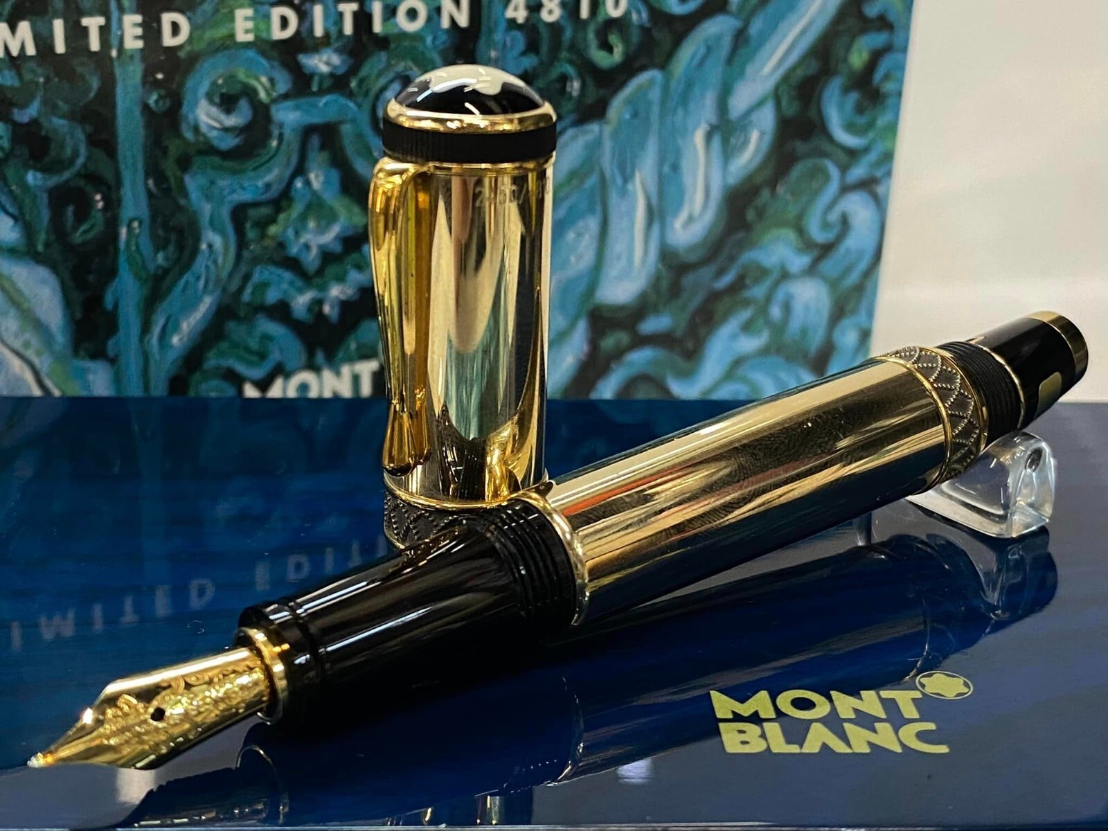 SEALED Montblanc Friedrich II the Great 4810 Limited Edition SEALED Montblanc Friedrich II the Great 4810 Limited Edition