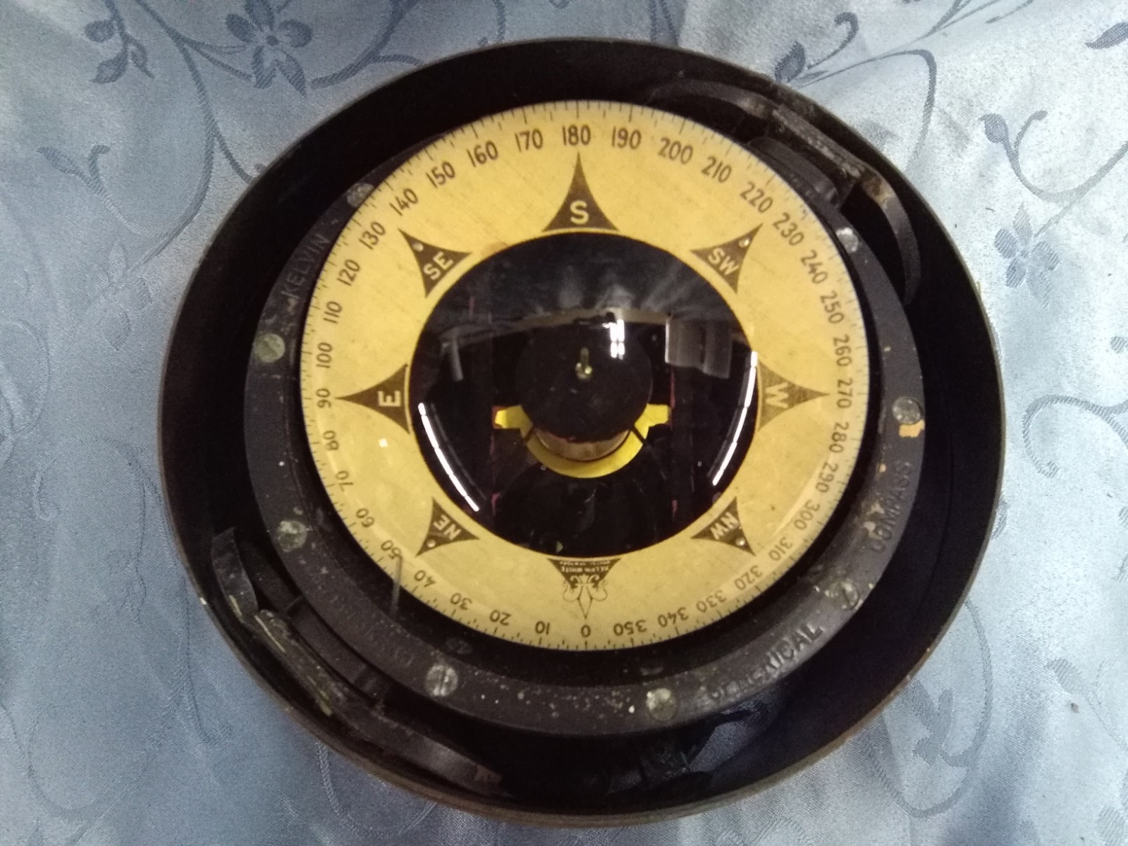 ~~Vintage Kelvin White Nautical Instruments Ship Compass Pre-1947~~