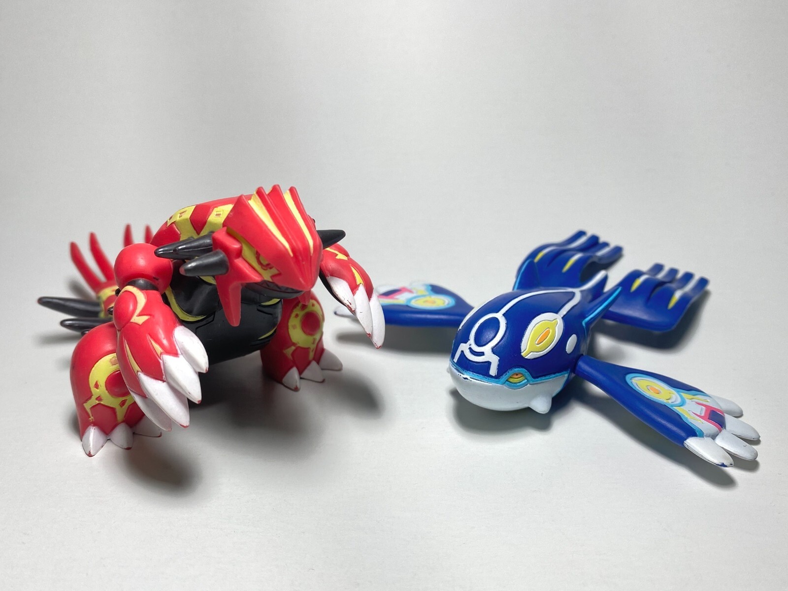 ポケモン Kyogre Groudon フィギュアセット Primal Groudon Kyogre Pokemon Kaiyodo & Takara Tomy Figure