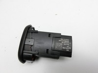 MINI F54  Clubman 15-19 Warnblinkschalter Schalter MINI F54  Clubman 15-19 19.05.2017 9354188 3474.2201-08... Vorschau 4