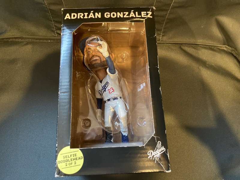 アドリアン・ゴンザレス ボブルヘッド bobblehead BOBBLE HEAD Adrian Gonzalez Los Angeles Dodgers MLB Selfie With