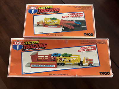 Tyco US 1 Electric Trucking Auto Loader/Unloader in ORIGINAL BOXES Tyco US1 US-1