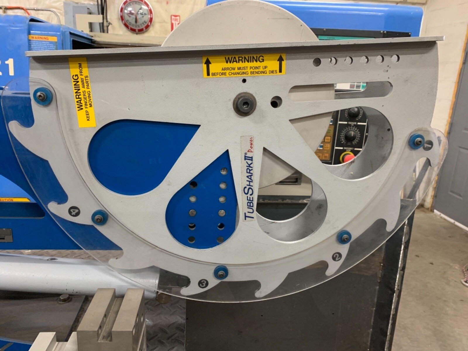 Tube Shark Tubing and Pipe Bender — Will Ship