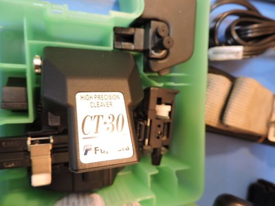 Fujikura FSM-70S Core Alignment Fusion Splicer, w/ CT-30, 6,563 Arc Count