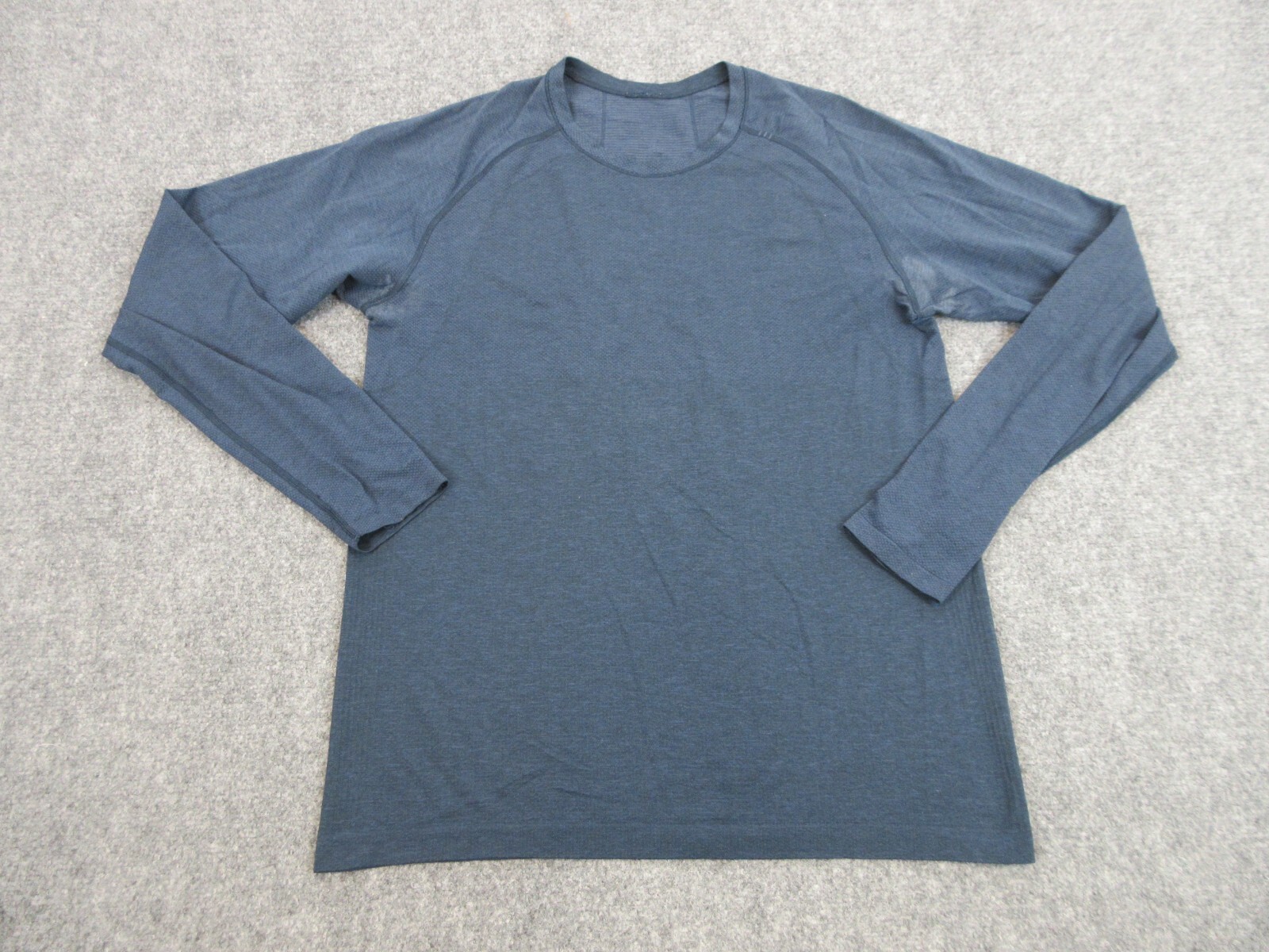 タグ付き【Lululemon 】Lululemon Cover Me 長袖シャツ 新品 未使用 タグ付き lululemon Sculpt 長袖シャツ - メルカリ