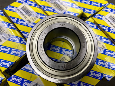 ES208-24G2