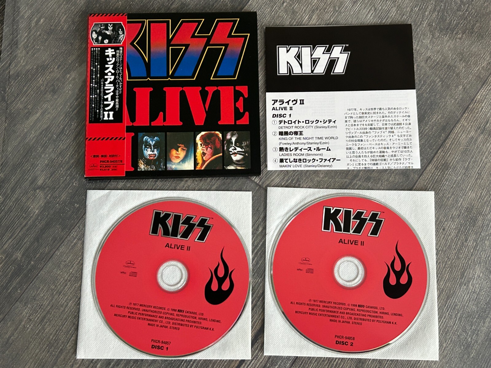 キッス KISS / アライブII 国内盤 LP 61Nj+kTFQ9L._SY200_QL15_.jpg