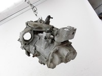 VW Golf VI 6 09-13 TSI 1,2 77KW NBW Schaltgetriebe Getriebe VW Golf VI 6 09-13 15.10.2012 0AJ301103B 0AJ301103A... Vorschau 8