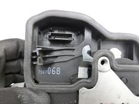 BMW E87 1er 04-07 5T Türschloss m. ZV Stellmotor Rechts Vorne BMW E87 1er 04-07 04.05.2005 7202146 51217202146... Vorschau 4