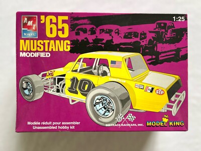 AMT ERTL '65 Mustang Modified #21527 1/25 Scale Model Kit