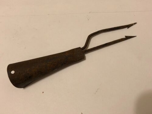 Antique Frog / Fishing Iron Spear Head 2 Tine Harpoon 5 3/4"