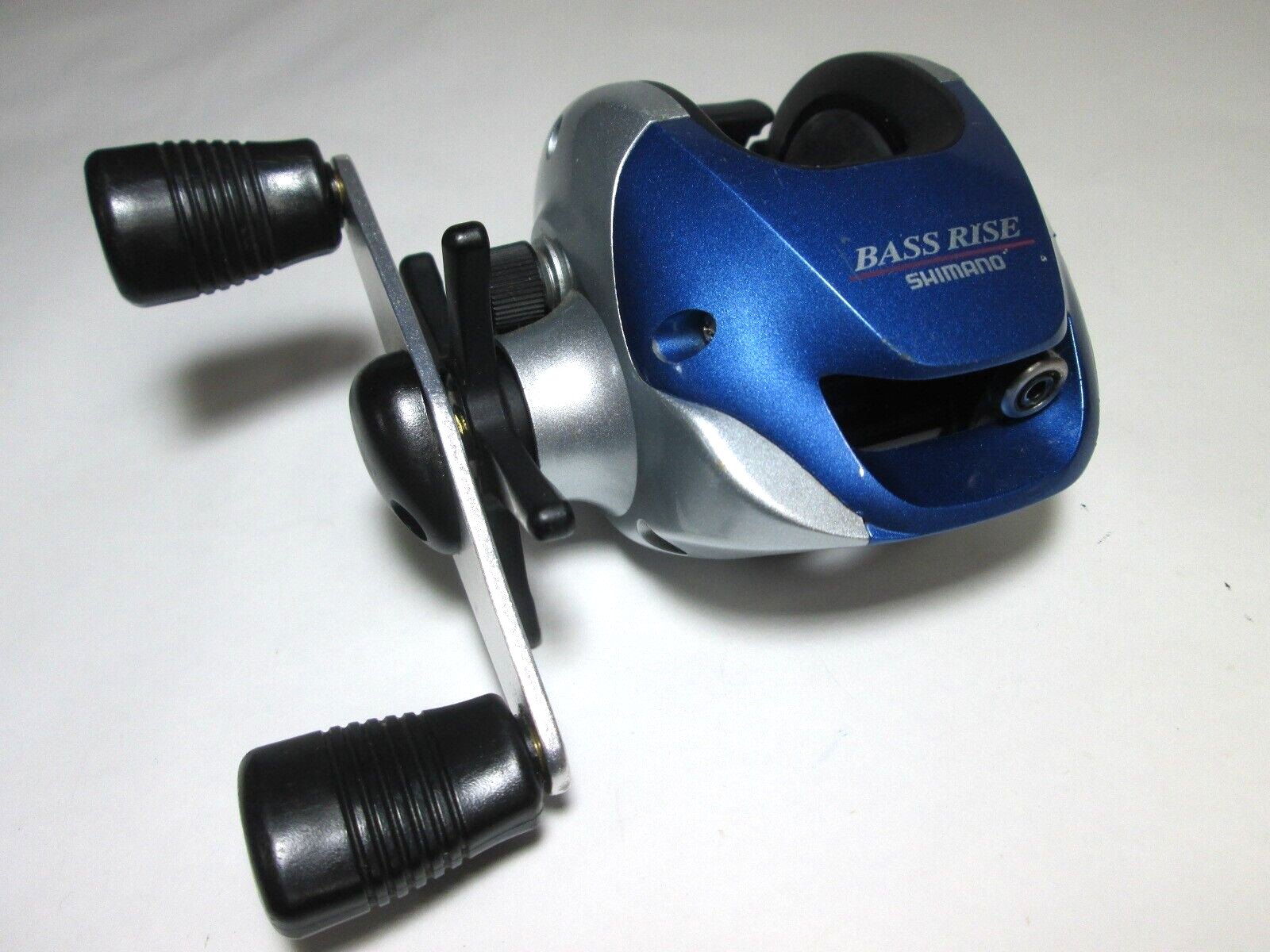 SHIMANO 97 BASS RISE RH390 Baitcast Reel