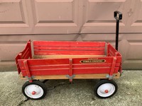 town and country radio flyer wagon