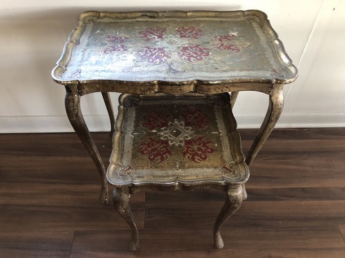 SET OF 2 1950'S ITALIAN FLORENTINE NESTING TABLES Red Crimson Gold Wood