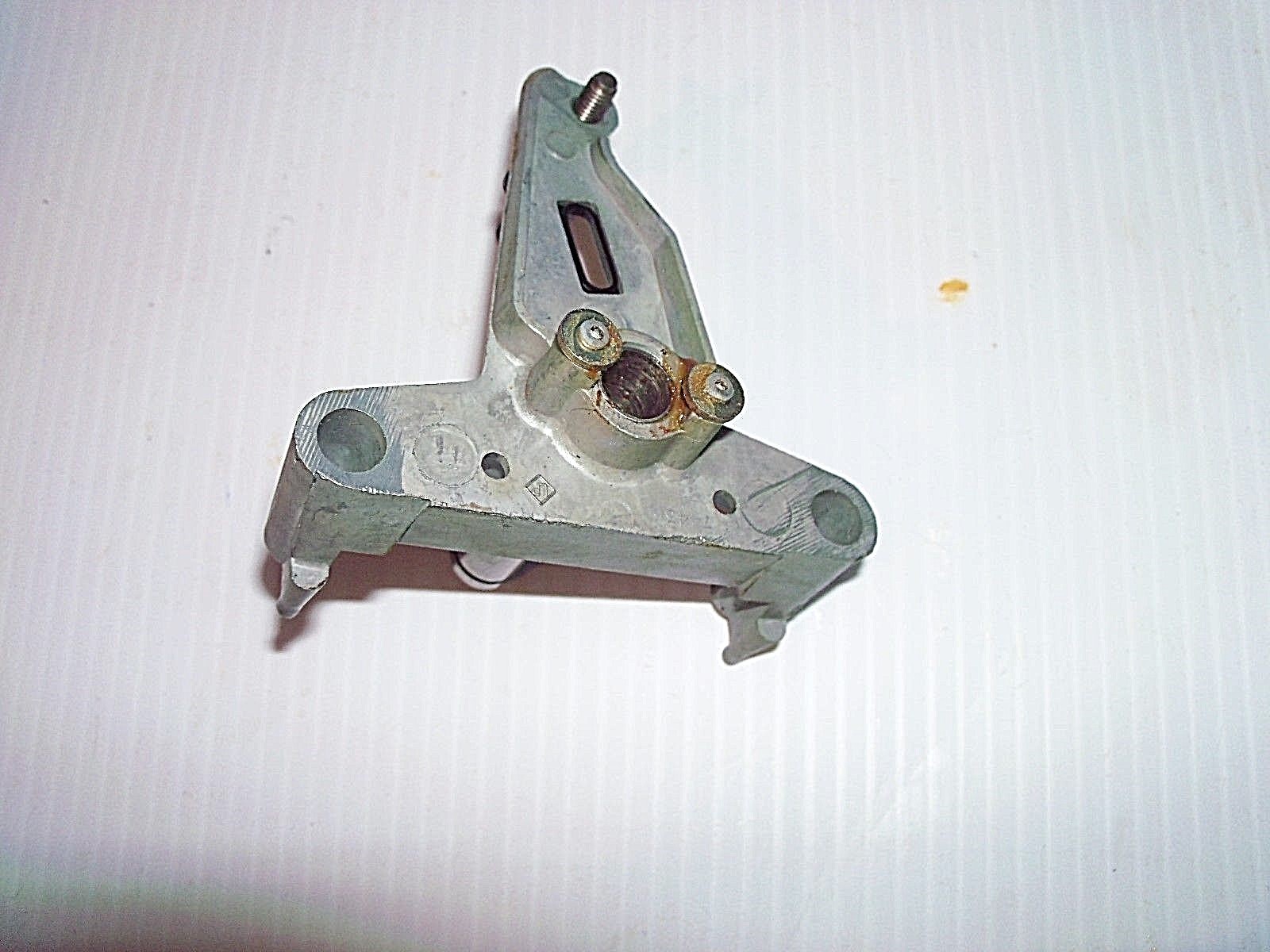 GARRARD SL 95B Turntable parts: 74434 Turntable Spindle Housing