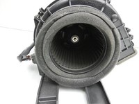 Toyota Corolla E21 19-23 Gebläsemotor Lüftermotor Heizungsgebläse Zusatzlüfter Toyota Corolla E21 19-23 15.02.2022... Vorschau 6