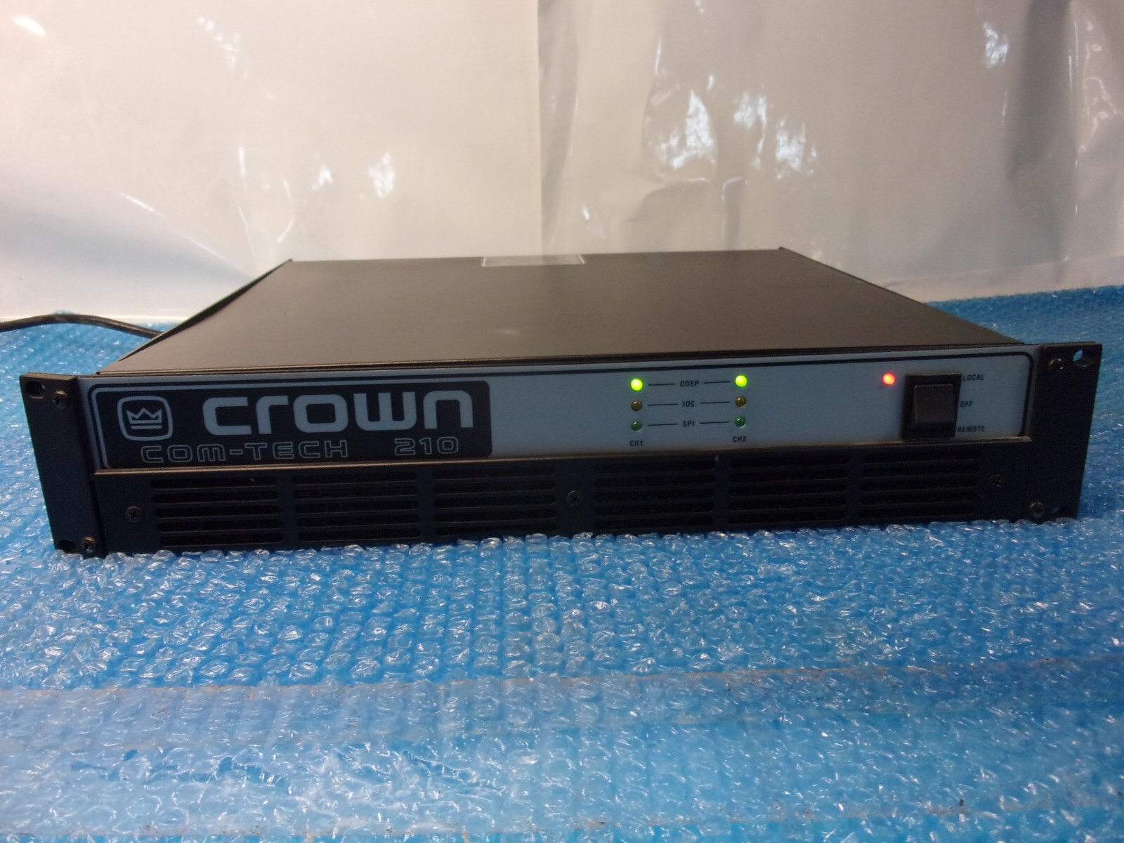 CROWN COM-TECH 210 パワーアンプ　AMCRON Com-Tech 210 Crown (Power Amplifier) | ArtisanTG™
