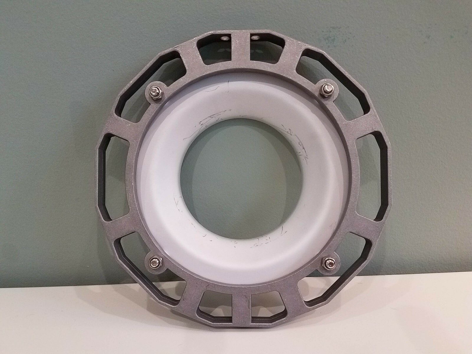 Paul C. Buff Ultra/ Alien Bees Rotating Speedring - Great Cond.