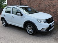 2017 Dacia Sandero Stepway 1.5 dCi Laureate 5dr HATCHBACK Diesel Manual