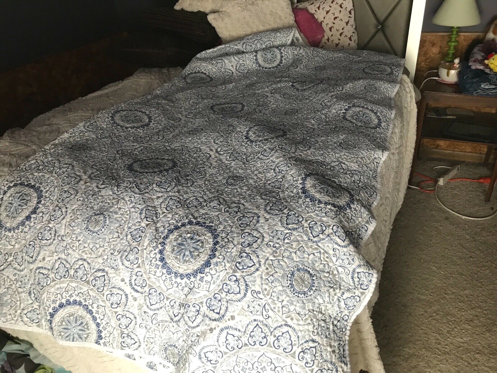 VTG Blue White Kensie Home QUILT Quilted BLANKET Bedspread 92X88 DBL/Queen