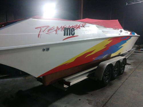 2000 Fountain Lightening 42' Power Boat