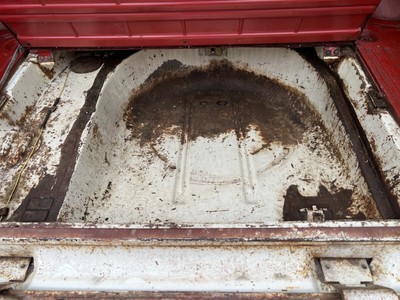 image 5 of interior