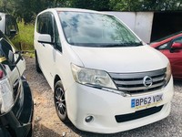 2013 Nissan Serena 1 990 CC NISSAN SERENA Petrol