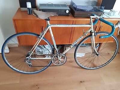 Gazelle Champion Mondial lightweight bicycle - in need of service!