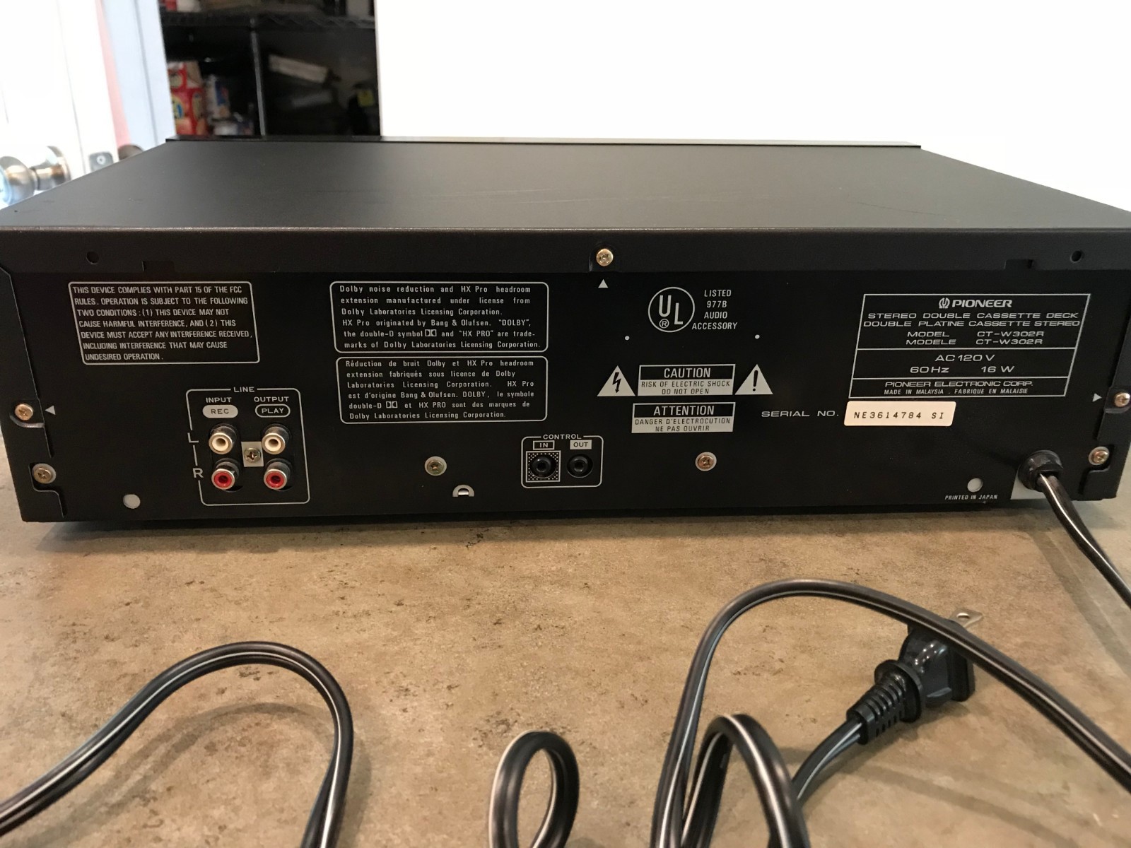 Pioneer CT-W302R Stereo Double Cassette Deck Black