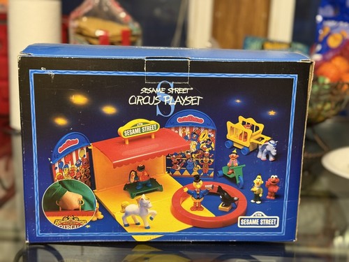 sesame Vintage 1993 TYCO Sesame Street Circus Playset with figures