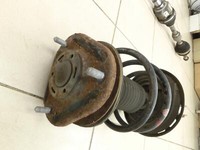 Toyota Auris ZW E150 10-12 5T Stossdämpfer Federbein Vorne Rechts Toyota Auris ZW E150 10-12 14.04.2011... Vorschau 2