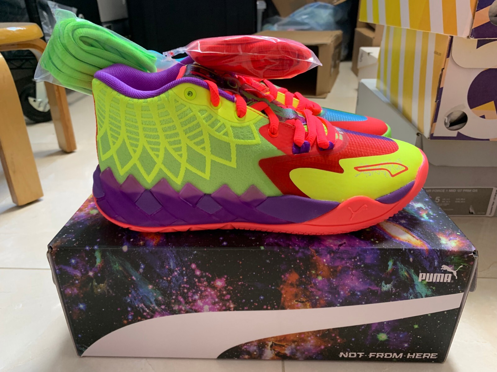 Pre-owned Puma Mb.01 Be You Lamelo Ball Boys Gs Kids Youth Green Gecko Red Blast 376889-01