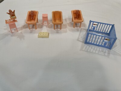 Vintage Renwal Playpen Plastic Dollhouse Miniature No. 118. Mary & Irene