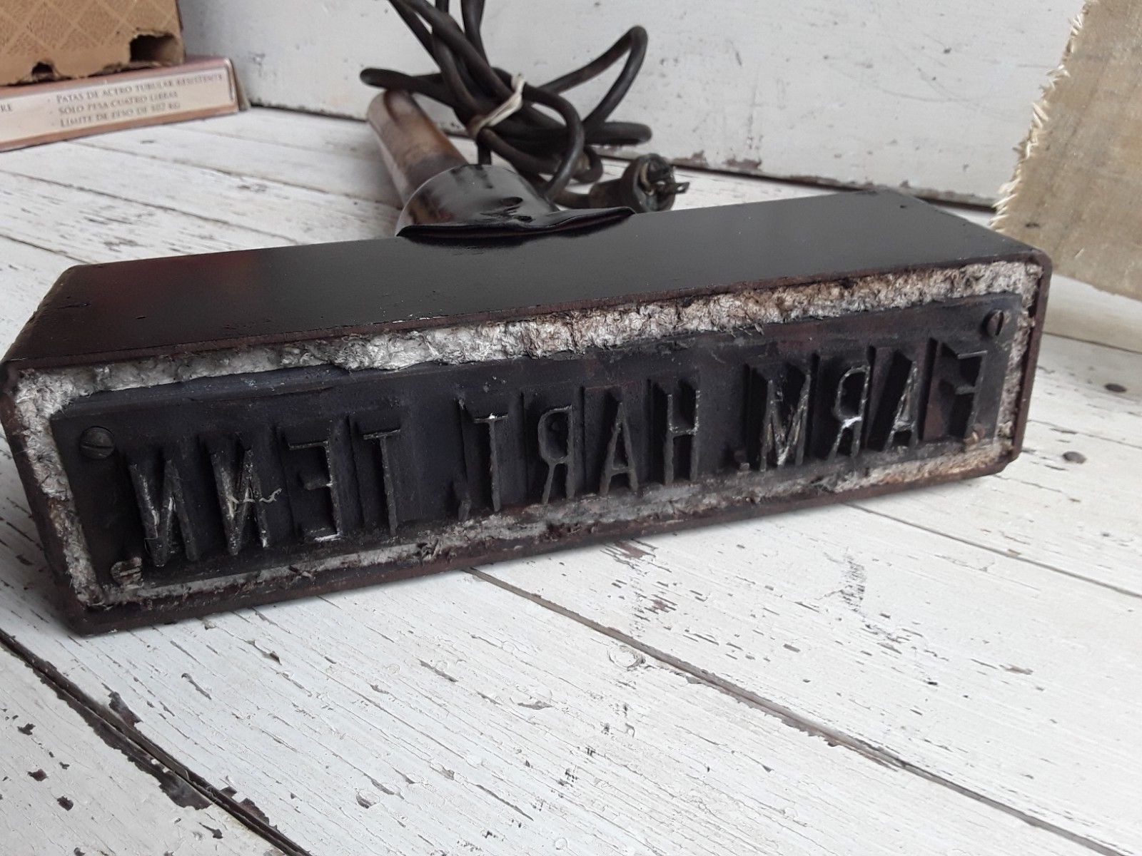 Everhot 115-Volt 1000- Watt Tobacco Basket Branding Iron ~~ Farm Hart, Tenn Toba