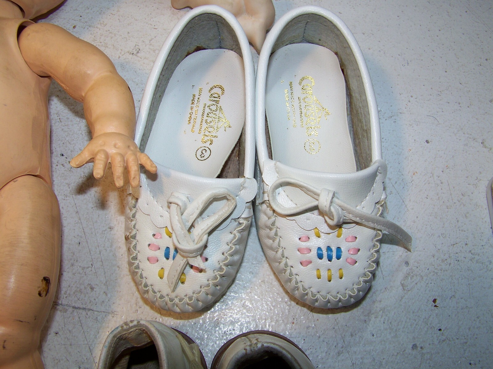 85. Vintage Hard Plastic Doll Body Parts,head turns,some shoes,  no mark, used