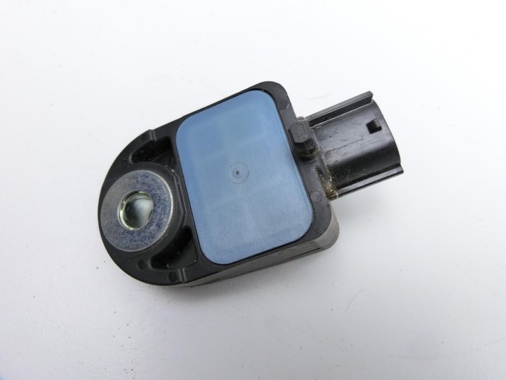 Toyota Prius + Plus W40 Airbagsensor Crashsensor Sensor Vorne Links Toyota Prius + Plus W40 15.11.2015 8917319445... Vorschau 3