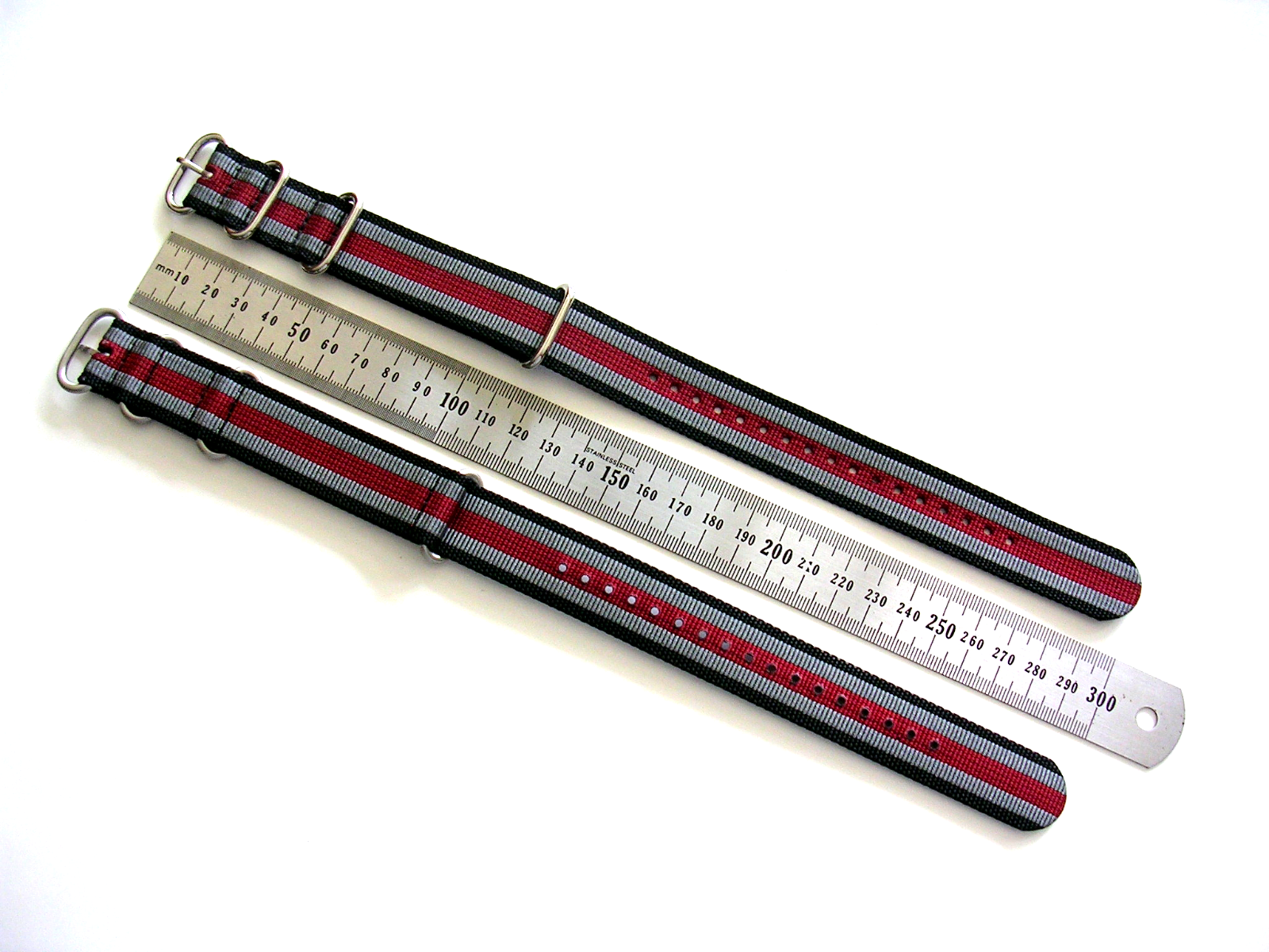 NATO G10 ® UTC HD Ballistic Nylon Military watchband strap Bond stripe IW SUISSE