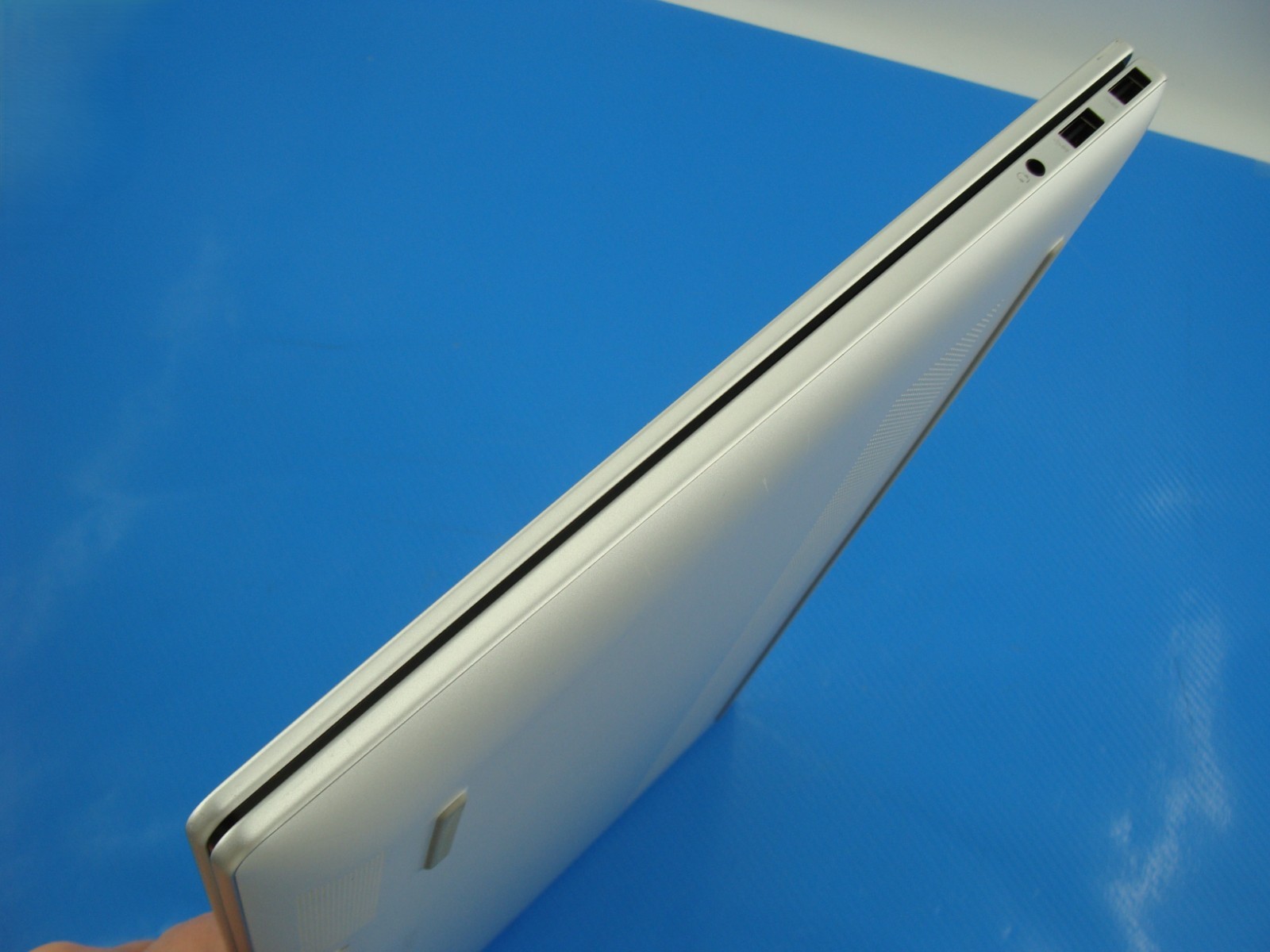 HP Envy 17-da0013dx 17.3" FHD Touch Ultra 7 155H 16GB RAM 1TB SSD Win 11 - Thumbnail 11