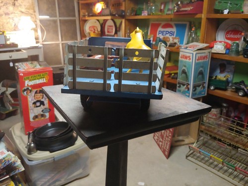 Structo Livestock Truck With Sides And 2 Cows