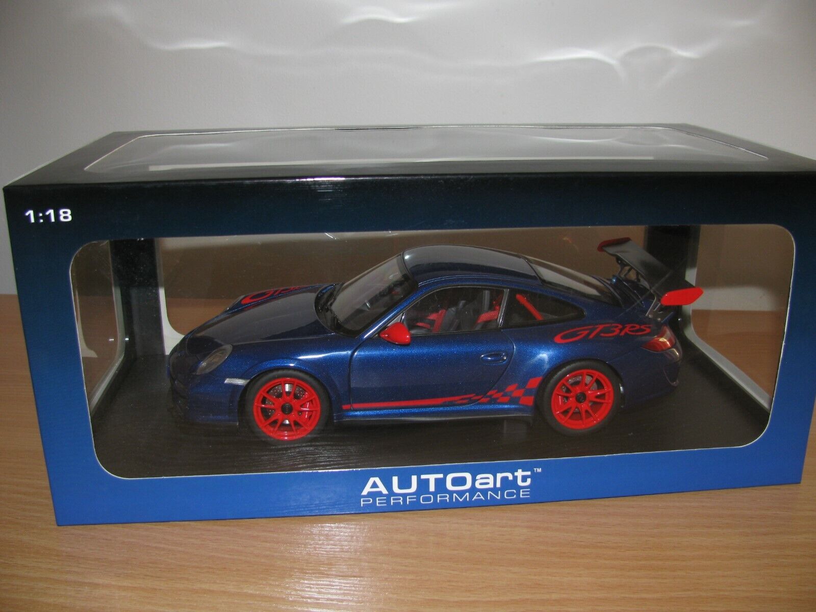 1:18 Autoart PORSCHE 911(997) GT3 RS 3.8 Blue Rare, new non 1:18 Autoart PORSCHE 911(997) GT3 RS 3.8 Blue Rare, new non
