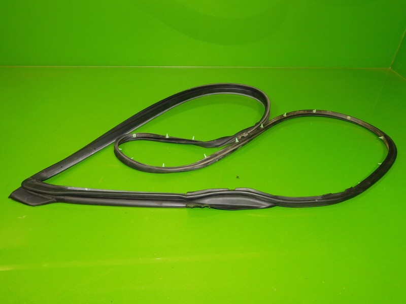 06-13 IS250 IS350 OEM driver left front door frame rubber weather strip seal