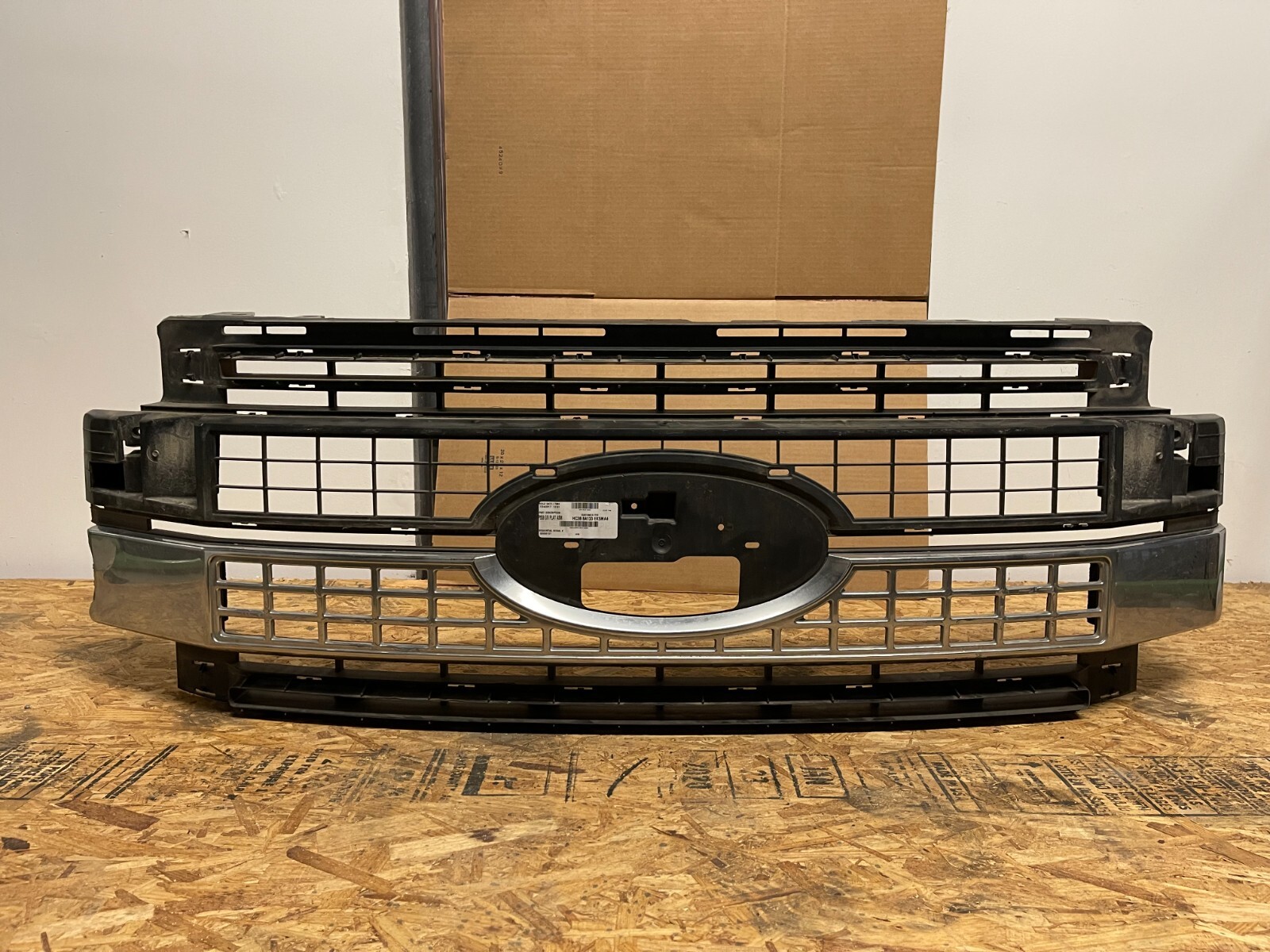 Grille Kit | FORD F-250 LIMITED 2017 Grille Kit | FORD F-250 LIMITED 2017