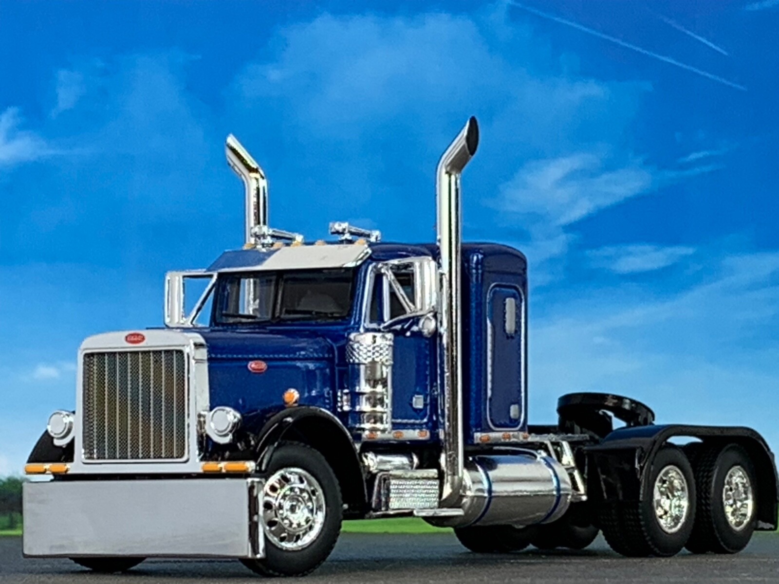 ミニカー DCP 1/64 PMI Peterbilt379 DCP 1:64 *CYAN BLUE* Peterbilt 379 Mercury Sleeper & MAC