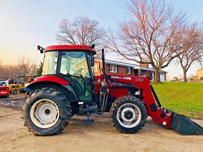 CASE 4X4 X 70 LOADER TRACTOR LOADER FULL CAB RUBBER TIRE BOB CAT NICE  SNOW PLOW