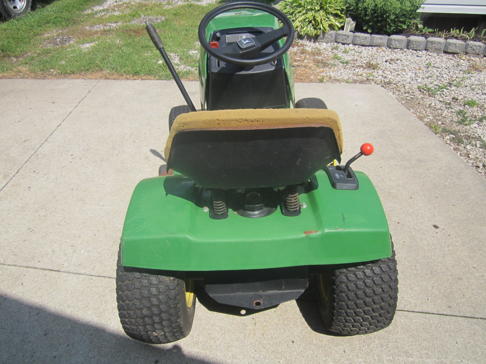 John Deere 175 lawn mower runs good, needs trans or hydro